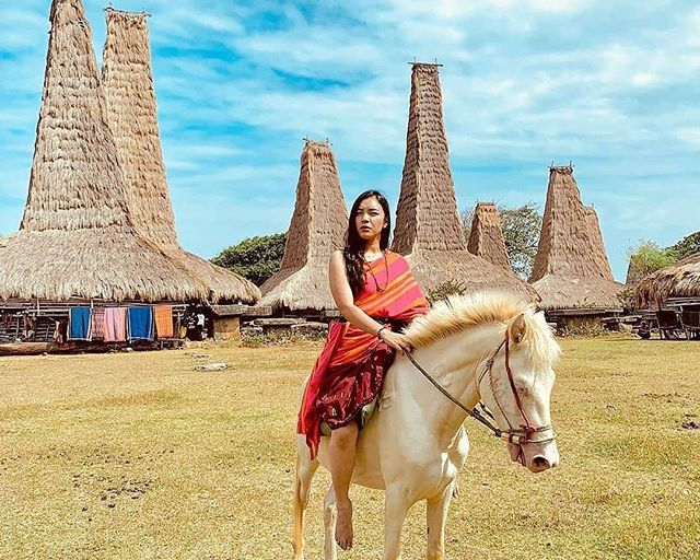 Wisata Budaya di Ratenggaro Jejak Leluhur di Tanah Sumba